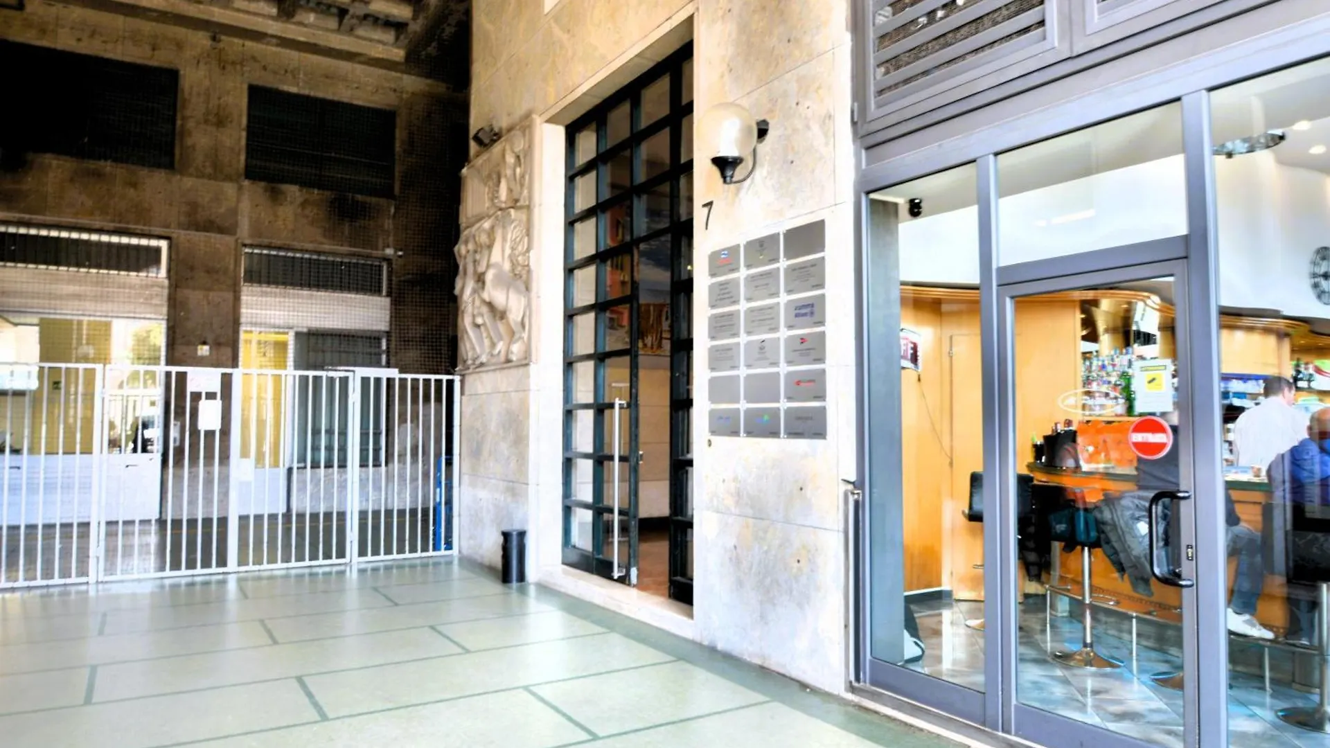 Piazza Della Vittoria Apartment Genoa