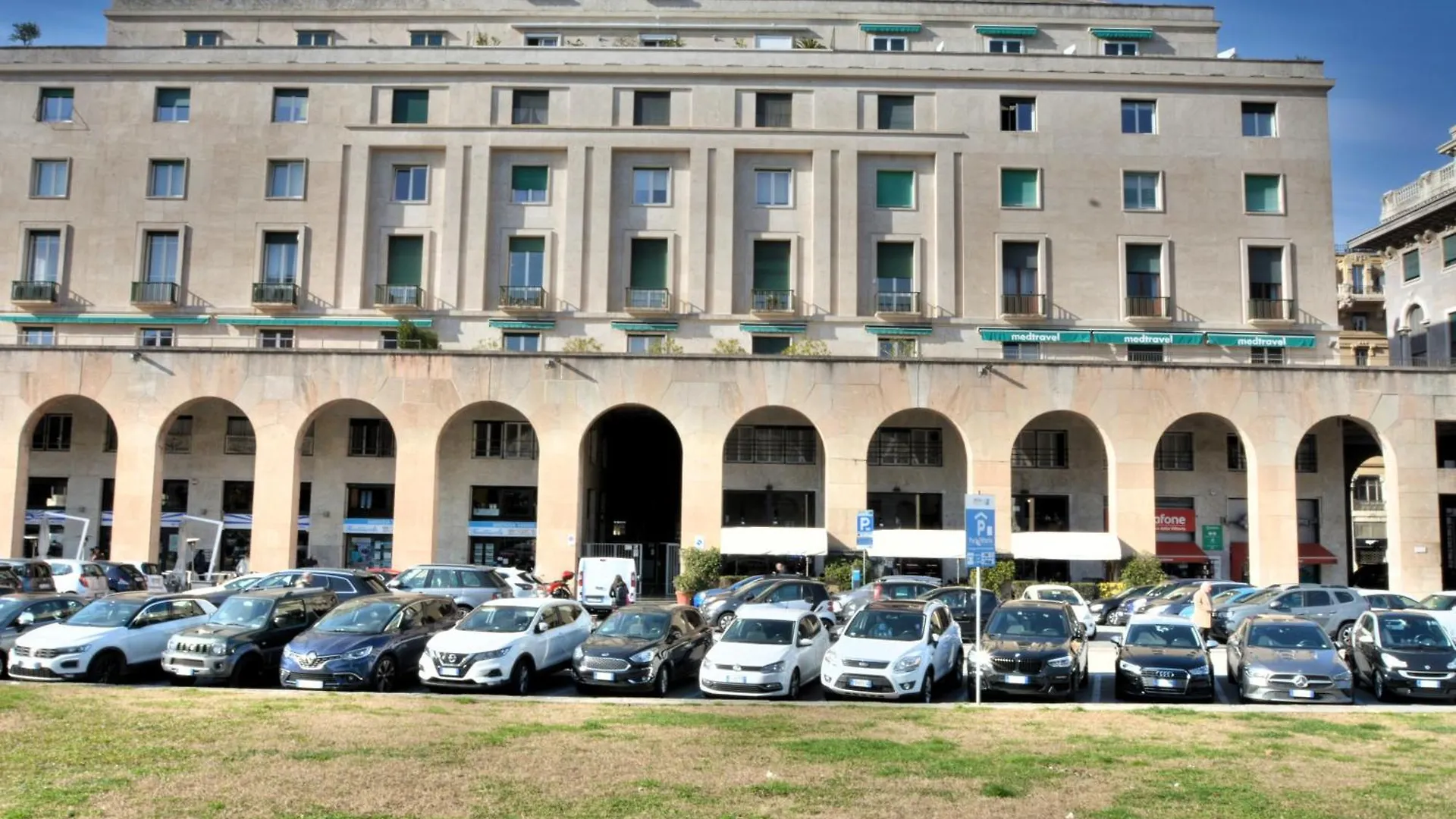 Piazza Della Vittoria Apartment Genoa